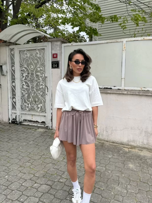 Vizon Bol Kesim Taytlı Şort Etek