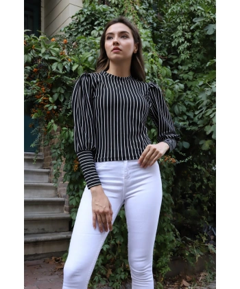 Tasarım Kollu Bluz - SİYAH