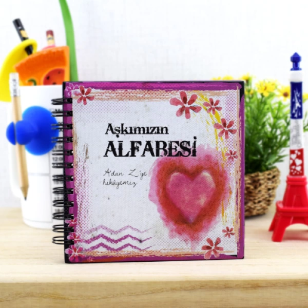 Sevgililere Romantik Aşkımızın Alfabesi Kitabı