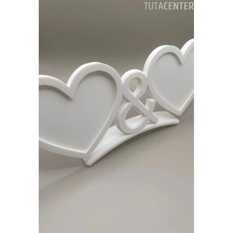 ÇİFTLER İÇİN KALP ŞEKİLLİ FOTOĞRAF ÇERÇEVESİ