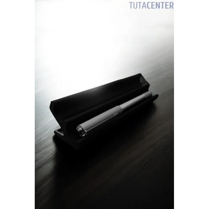 ŞIK SADE TASARIMLI MASA ÜSTÜ MODERN KALEMİK