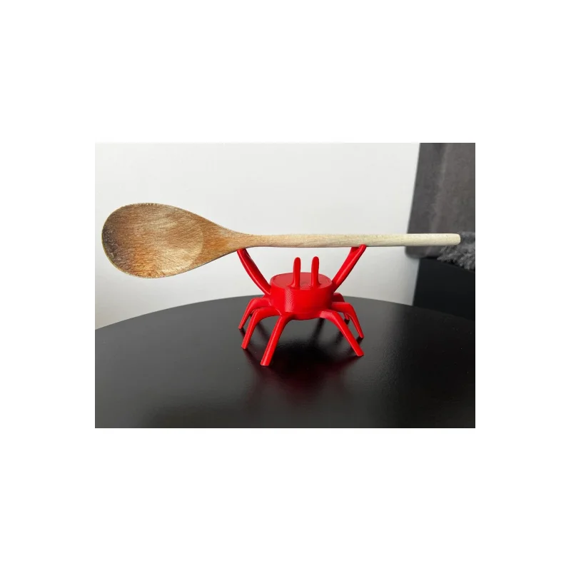 Yengeç Şeklinde Kaşıklık, Kaşık tutucu