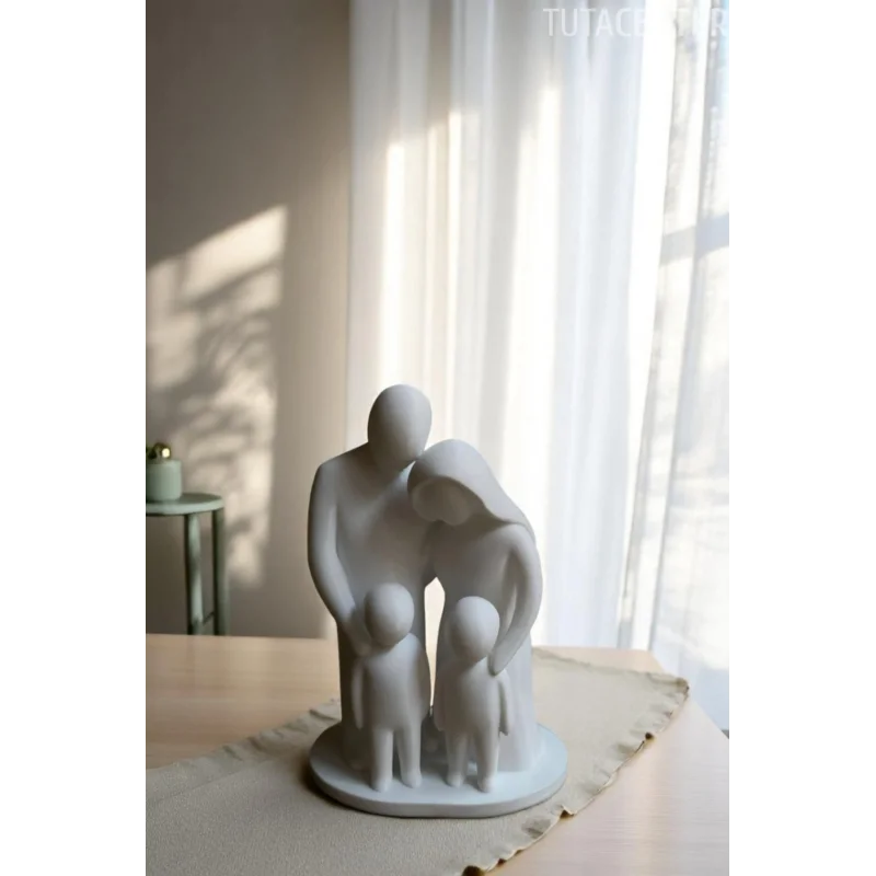 Ebeveynler ve 2 Çocuk Figürü, Aile Figürlü Biblo 10CM ( Dekoratif Anne ve Baba, 2 Çocuk Biblo )