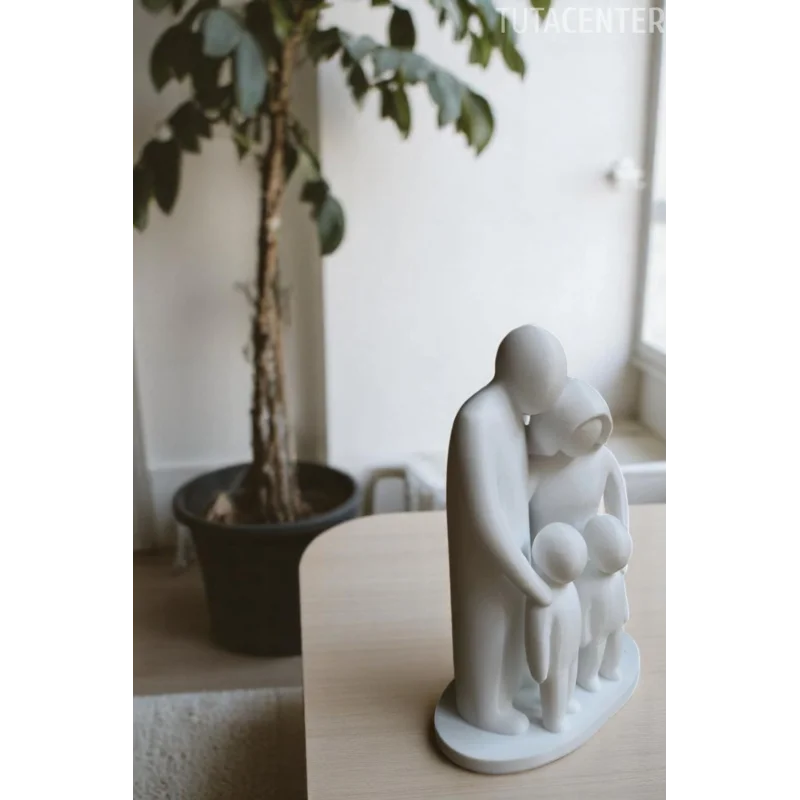Ebeveynler ve 2 Çocuk Figürü, Aile Figürlü Biblo 10CM ( Dekoratif Anne ve Baba, 2 Çocuk Biblo )