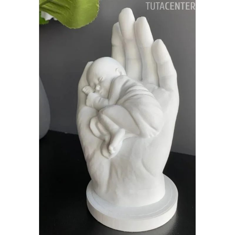 Bir Avuç Mutluluk - Anne Eli İçerisinde Bebek Biblosu. Doğum Hediyesi Anne Bebek Yeni Doğan Hediyesi