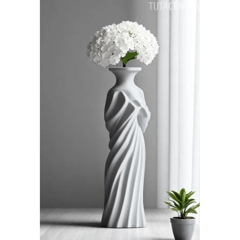 Örtülü Sessizlik Vazosu ( Dekoratif Sanatsal Plastik Vazo ) 20cm