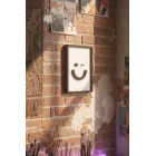 Minimal Göz Kırpan Surat Tablo 12x15 cm | Dekoratif Emoji Duvar Süsü | Modern Smiley Tablo | Estetik Ev & Ofis Dekoru