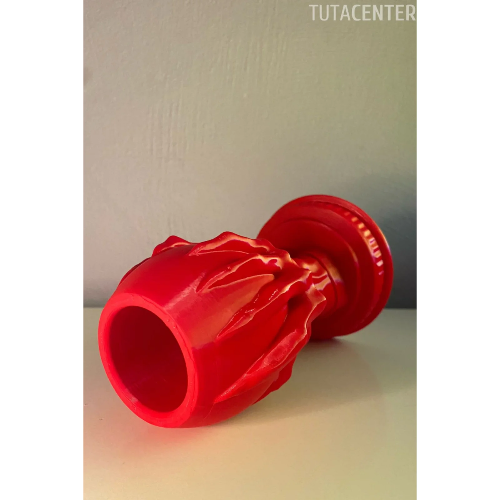 TUTSAK ELLER VAZO KIRMIZI