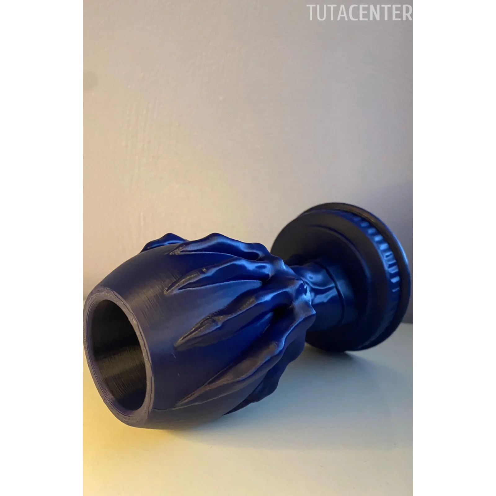 TUTSAK ELLER VAZO KOYU LACİVERT