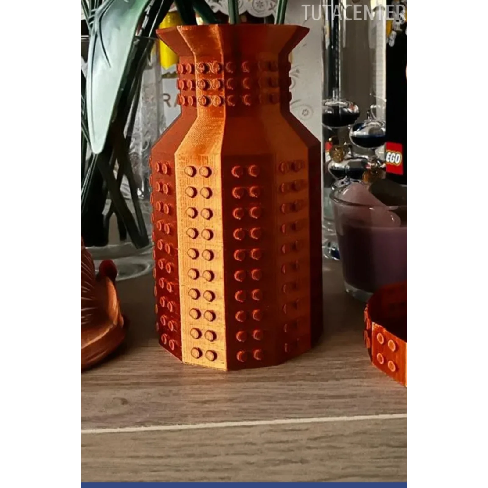 Oyuncak Çiçek Uyumlu Vazo ( ÇİÇEKLER DAHİL DEĞİLDİR )