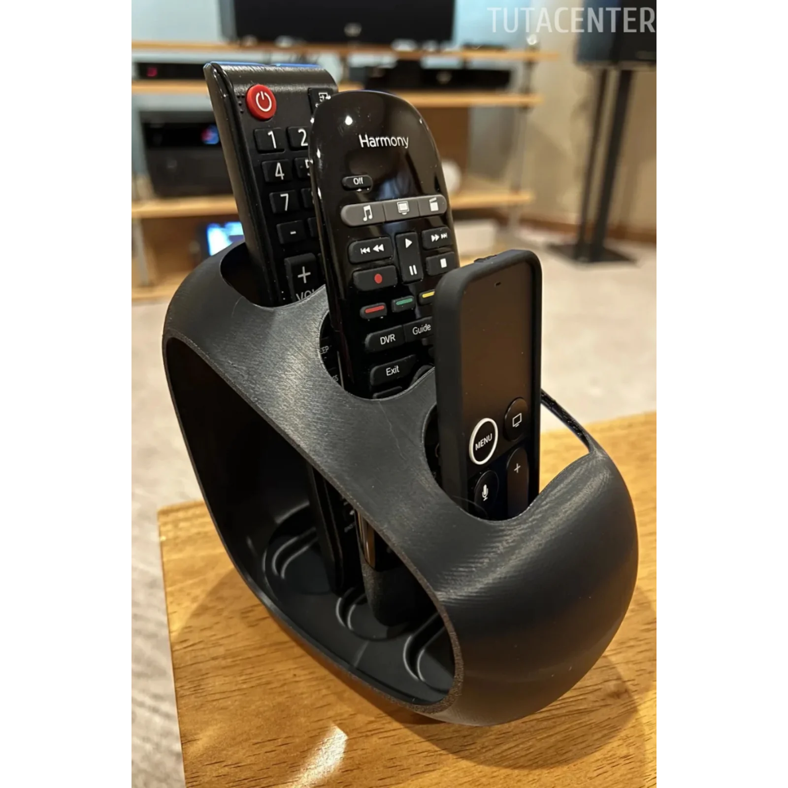 UZAKTAN KUMANDA STANDI, 3 SLOTLU PLASTİK KUMANDALIK