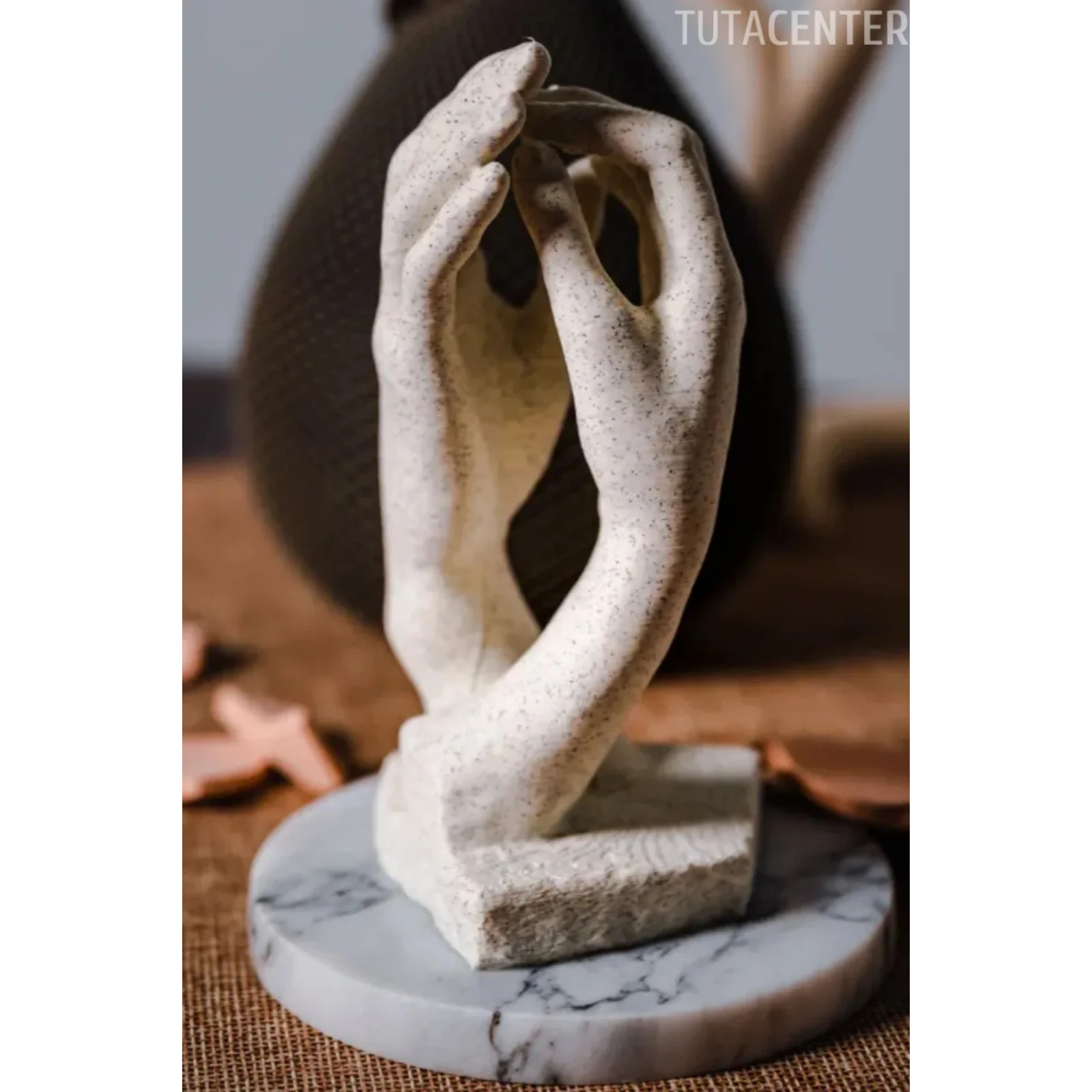 AŞIKLARIN ELİ HEYKELİ 15 CM