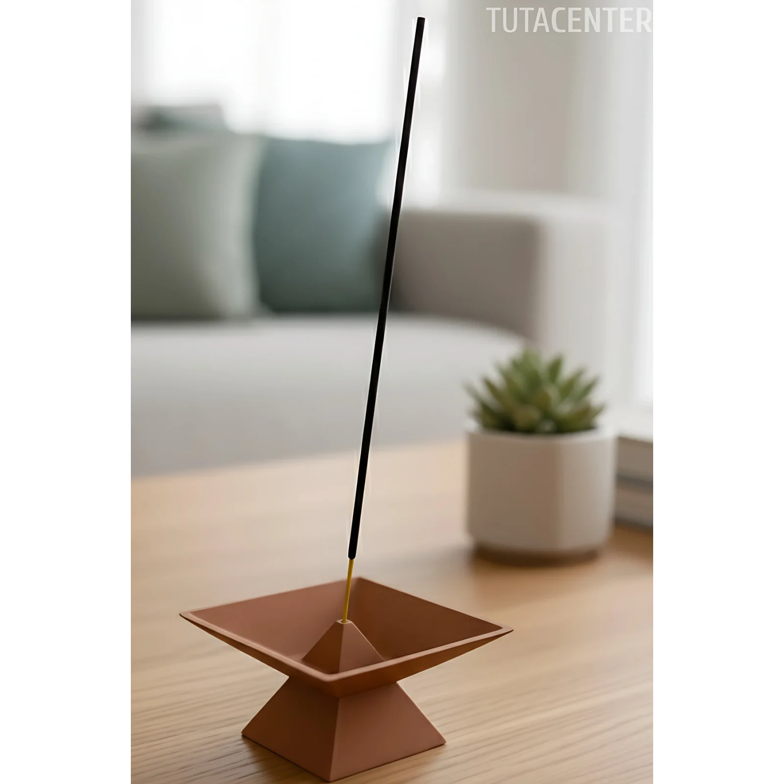 Piramit Tütsülük Şık Tütsü Tutacağı