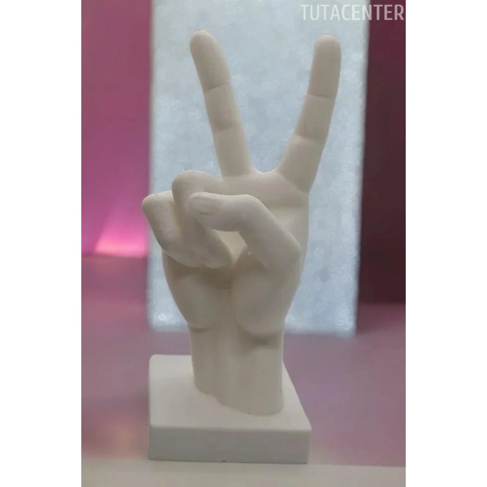 ZAFER ELİ BİBLO – Barış ve Gücün Sembolü