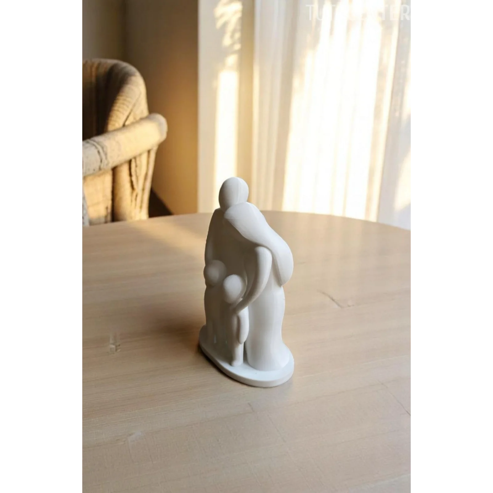 Ebeveynler ve 2 Çocuk Figürü, Aile Figürlü Biblo 10CM ( Dekoratif Anne ve Baba, 2 Çocuk Biblo )