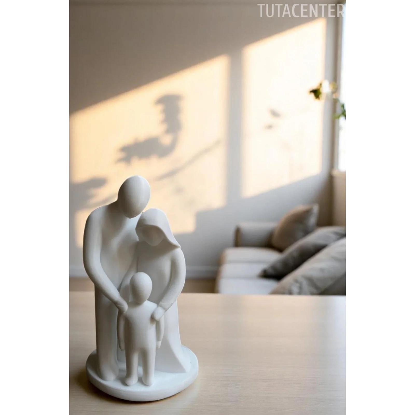 Ebeveynler ve 1 Çocuk Figürü, Aile Figürlü Biblo 10CM ( Dekoratif Anne ve Baba, 1 Çocuk Biblo )