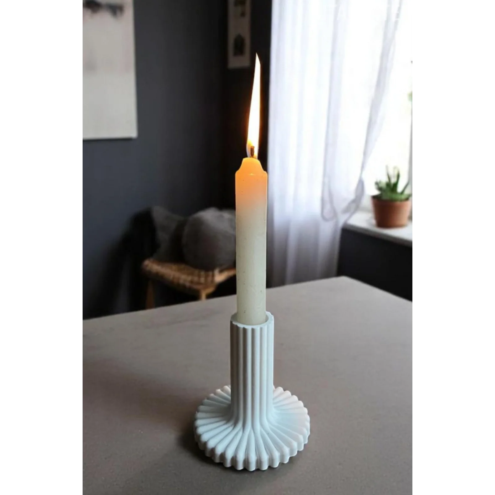 Minimalist Tasarımlı Plastik Şamdan Mumluk - Pinterest Stil Ev Dekoru