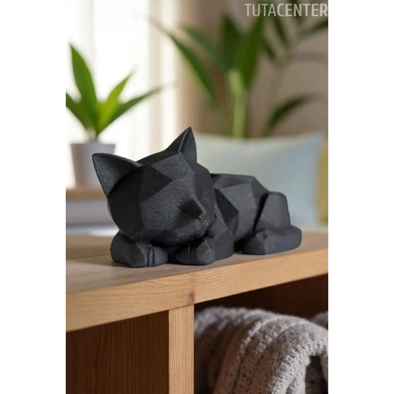 Uyuyan Sevimli Kedi Biblosu – Geometrik Tasarım, 20 cm, Dekoratif Kedi Figürü