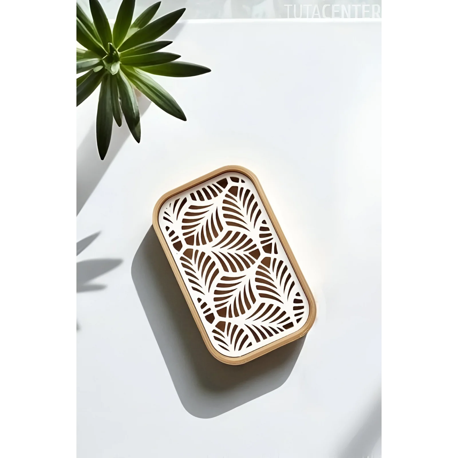 Palmiye Yaprağı Desenli Plastik Sabunluk – Açık Kahverengi Beyaz Renkli, Şık Banyo Aksesuarı
