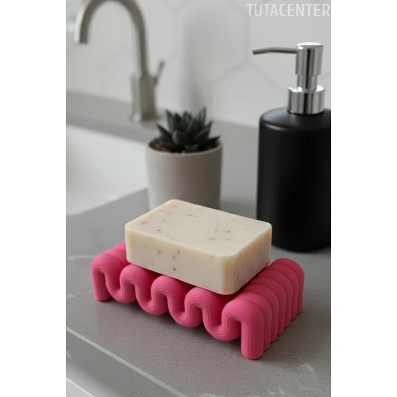 Dalga Formlu Su Tutmayan Sabunluk – Modern ve Şık Plastik Sabunluk