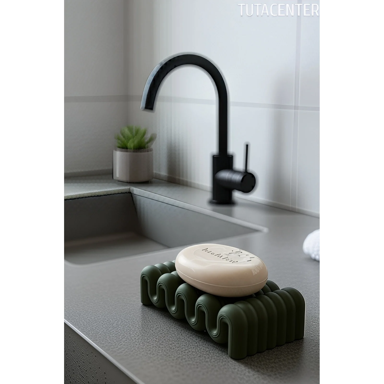 Dalga Formlu Su Tutmayan Sabunluk – Modern ve Şık Plastik Sabunluk