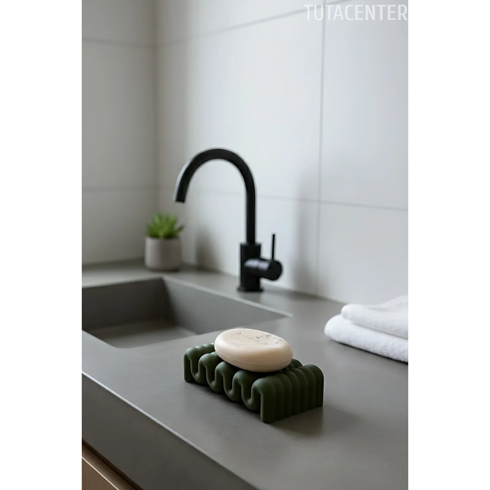 Dalga Formlu Su Tutmayan Sabunluk – Modern ve Şık Plastik Sabunluk