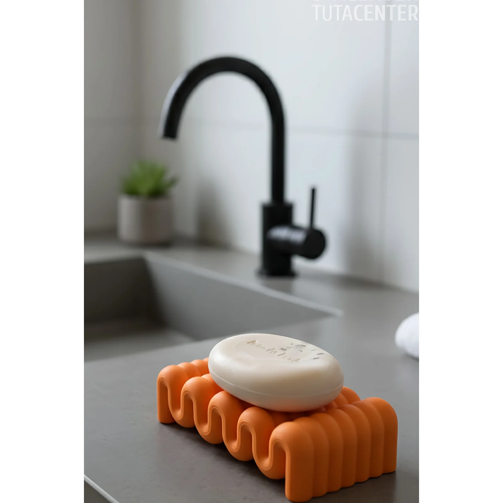 Dalga Formlu Su Tutmayan Sabunluk – Modern ve Şık Plastik Sabunluk