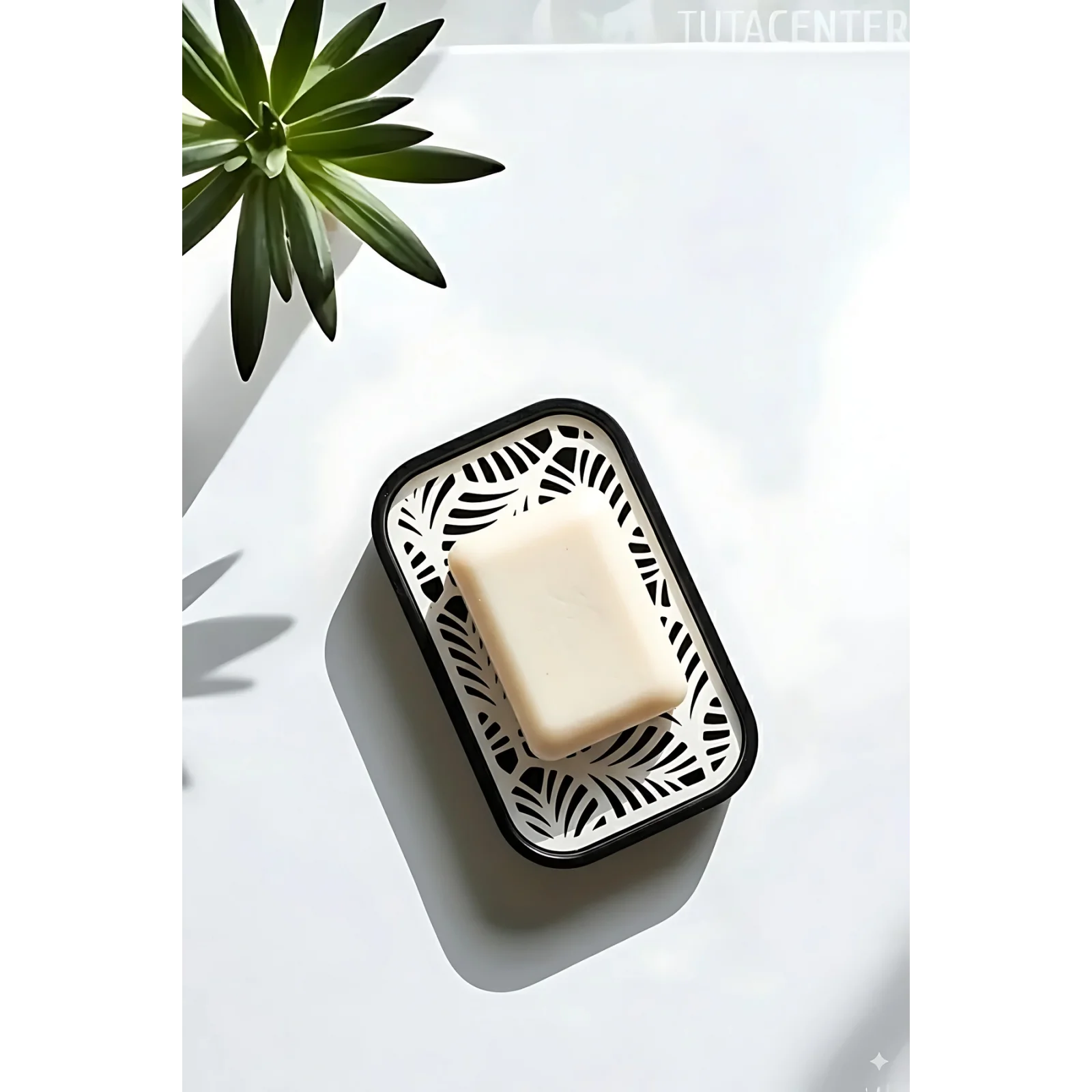 Palmiye Yaprağı Desenli Plastik Sabunluk – Siyah Beyaz Renkli, Şık Banyo Aksesuarı
