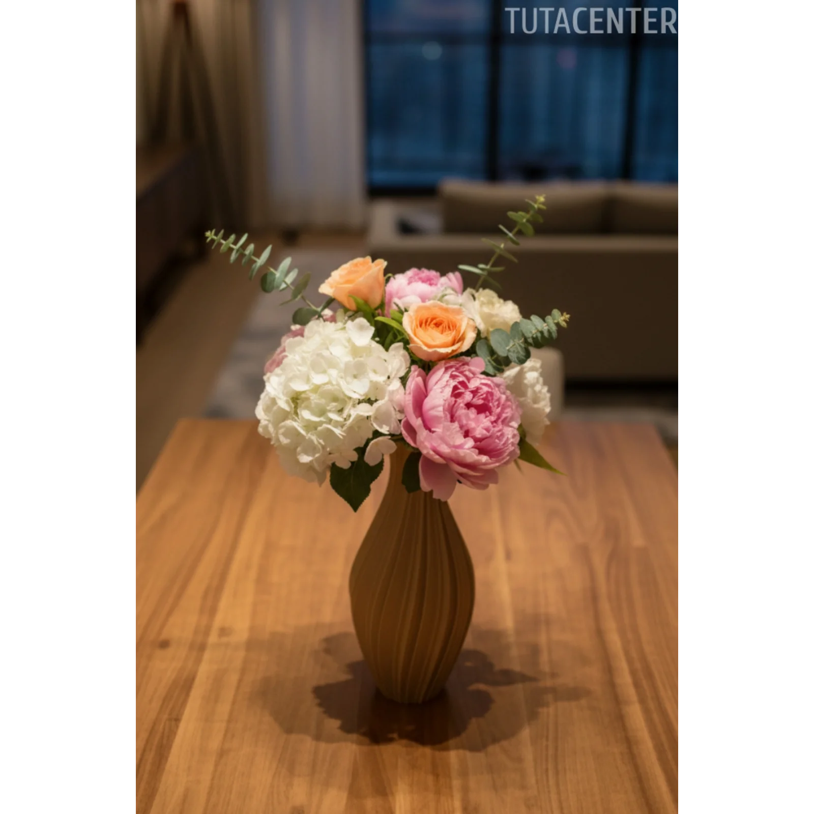 Burgum Brown Vazo 20cm ( Modern ve Şık Görünüm Plasti Vazo )