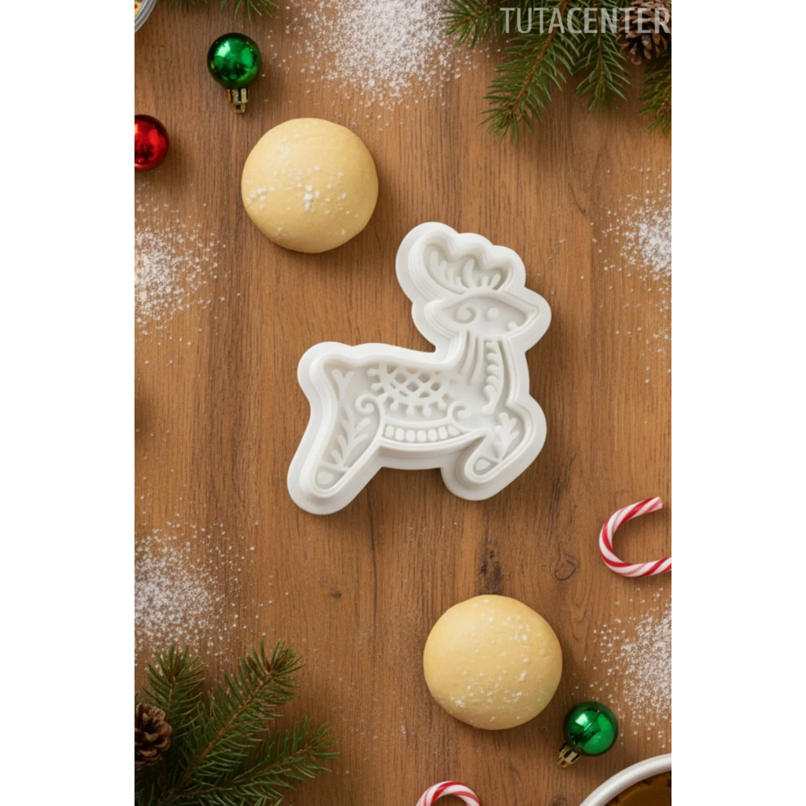 Geyik Şekilli Yılbaşı Kurabiye Kalıbı – Plastik 2 Parça, Şık Desenli Noel Kurabiye Kalıbı