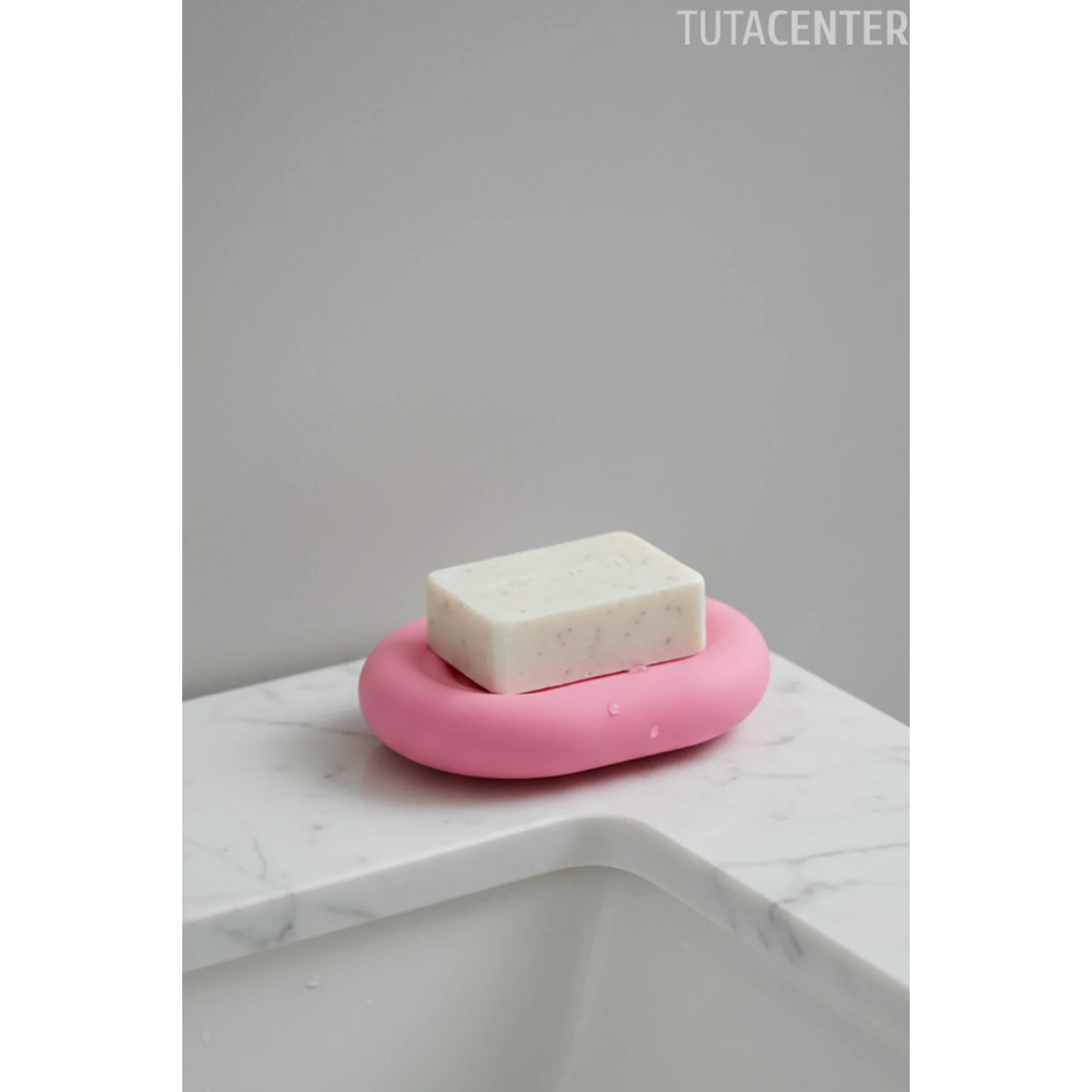 Şık ve Fonksiyonel Plastik Banyo Sabunluğu - Su Tahliyeli Katı Sabunluk