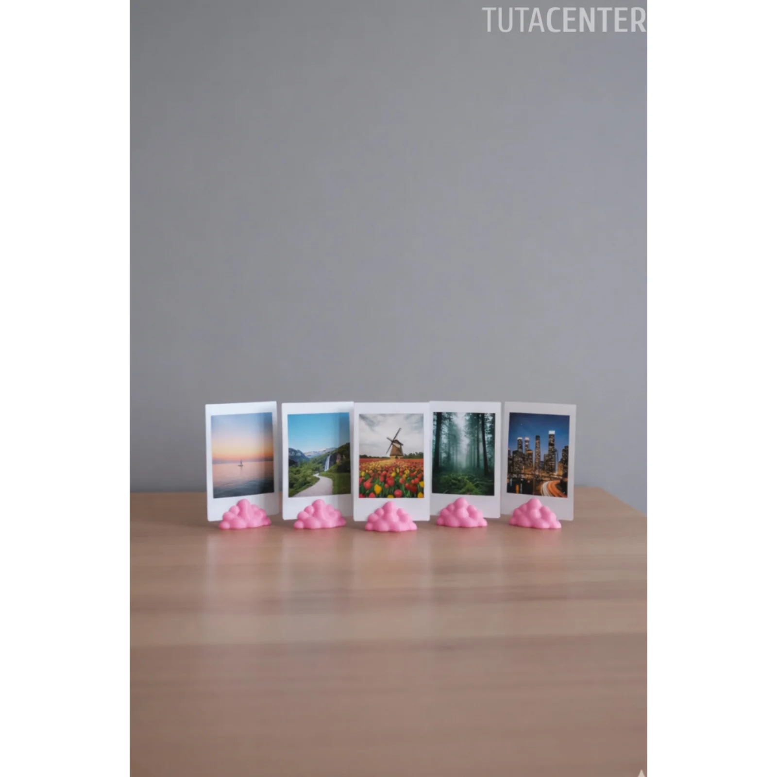 Bulut Şekilli Fotoğraf Tutucu 5’li Set – Dekoratif Plastik Masa Üstü Fotoğraf ve Not Standı