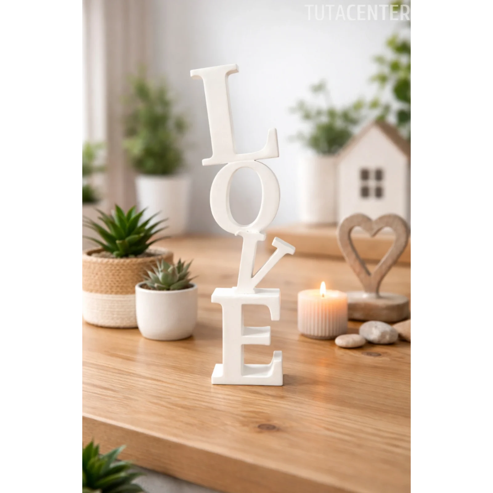 Dekoratif Love Yazısı Masa Üstü Love Yazılı Dekoratif Biblo Ve Masaüstü Dekor (Plastik)