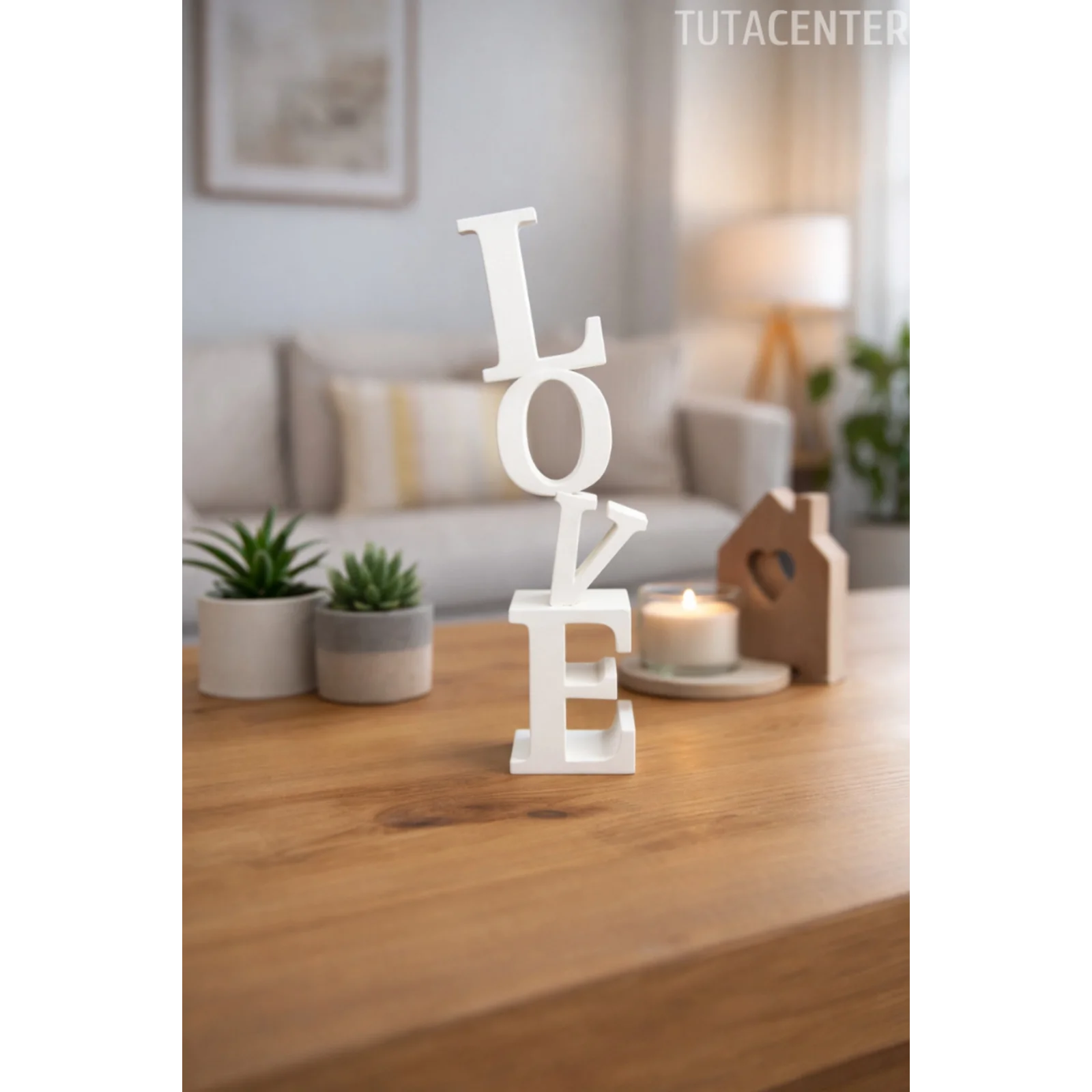 Dekoratif Love Yazısı Masa Üstü Love Yazılı Dekoratif Biblo Ve Masaüstü Dekor (Plastik)