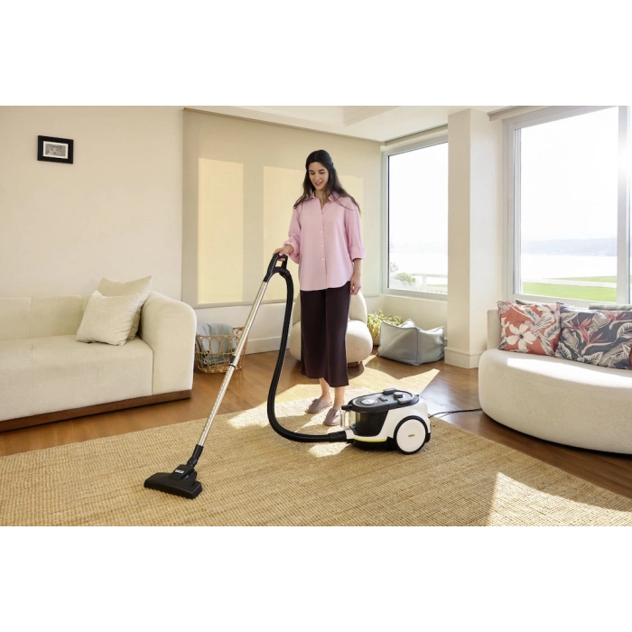 Karcher VCC 4 CycloneX Toz Torbasız Elektrikli Süpürge 800 W