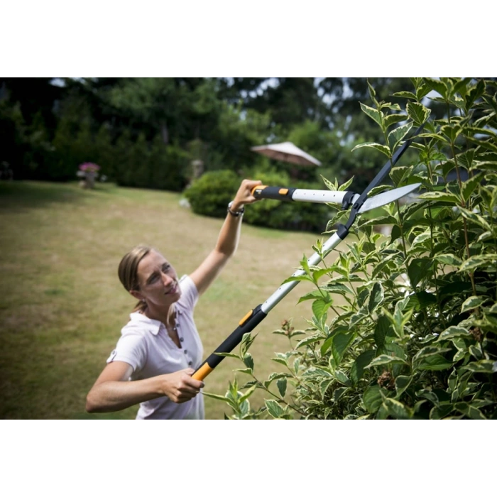 Fiskars 114800 Teleskopik Çim Çit Kesme Makası