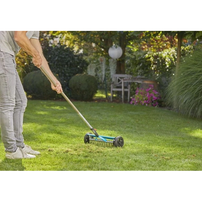 Gardena 3395 Dikey Kesici Çim Havalandırma Tırmığı Sapsız