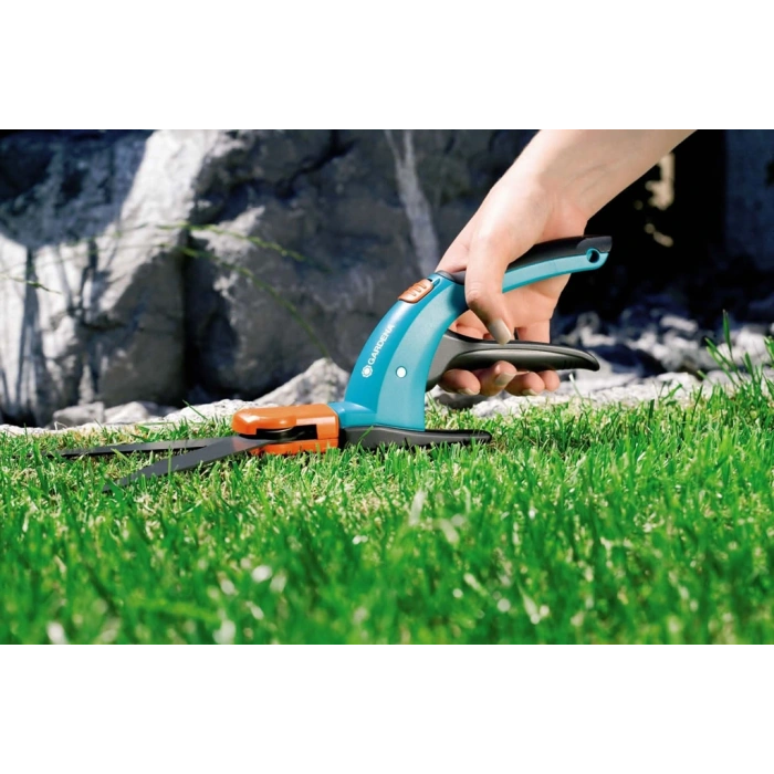 Gardena 8734 Çim Kenar Kesme Makası 360 Derece Dönebilir