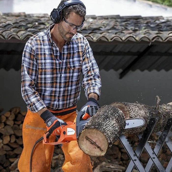 Husqvarna 420EL Elektrikli Ağaç Kesim Testeresi Motoru