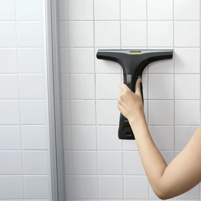 Karcher WV2 Black Edition Şarjlı Cam ve Yüzey Temizleme Makinesi