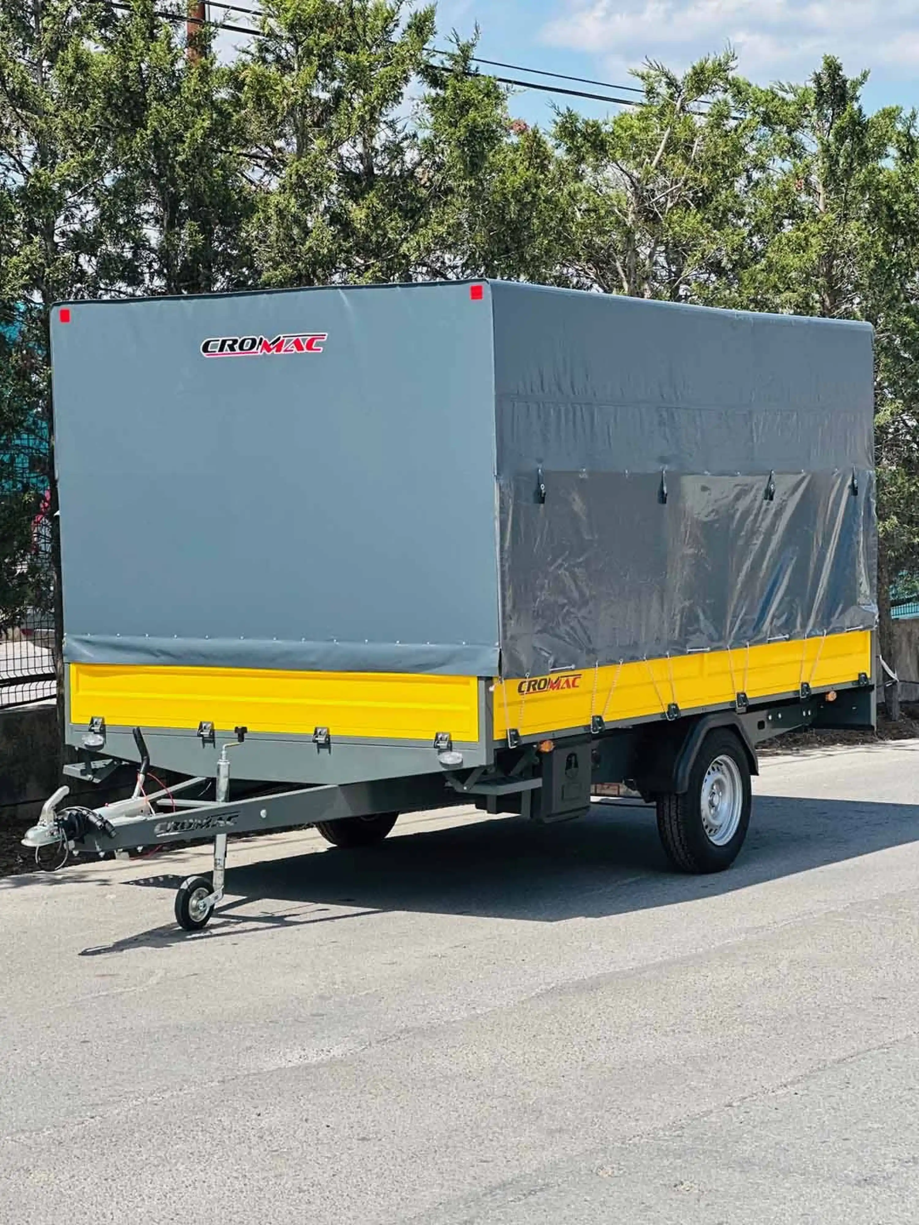 Crommac 1500 Kg Frenli Yük Römorku - Tenteli Model