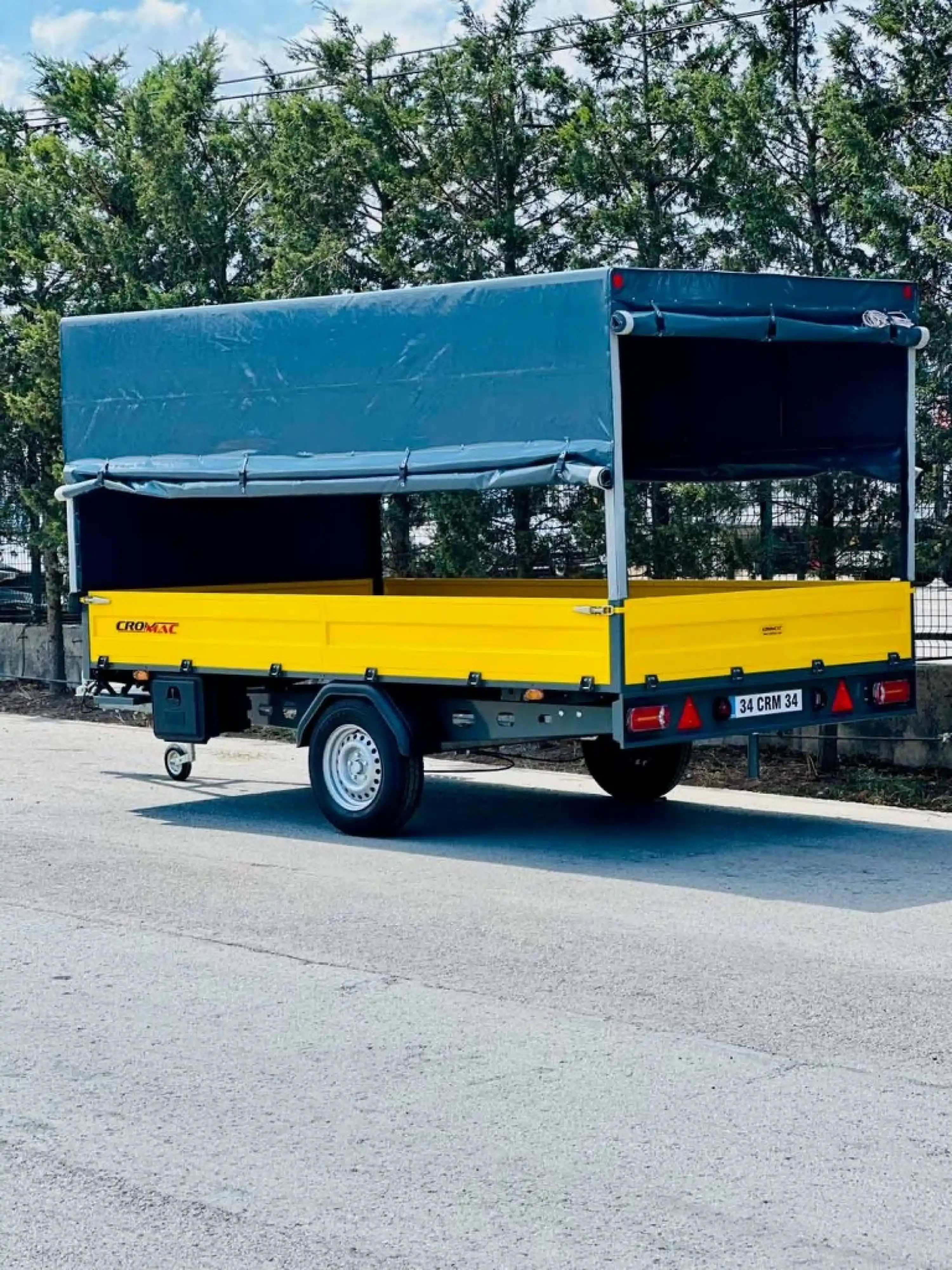 Crommac 1500 Kg Frenli Yük Römorku - Tenteli Model