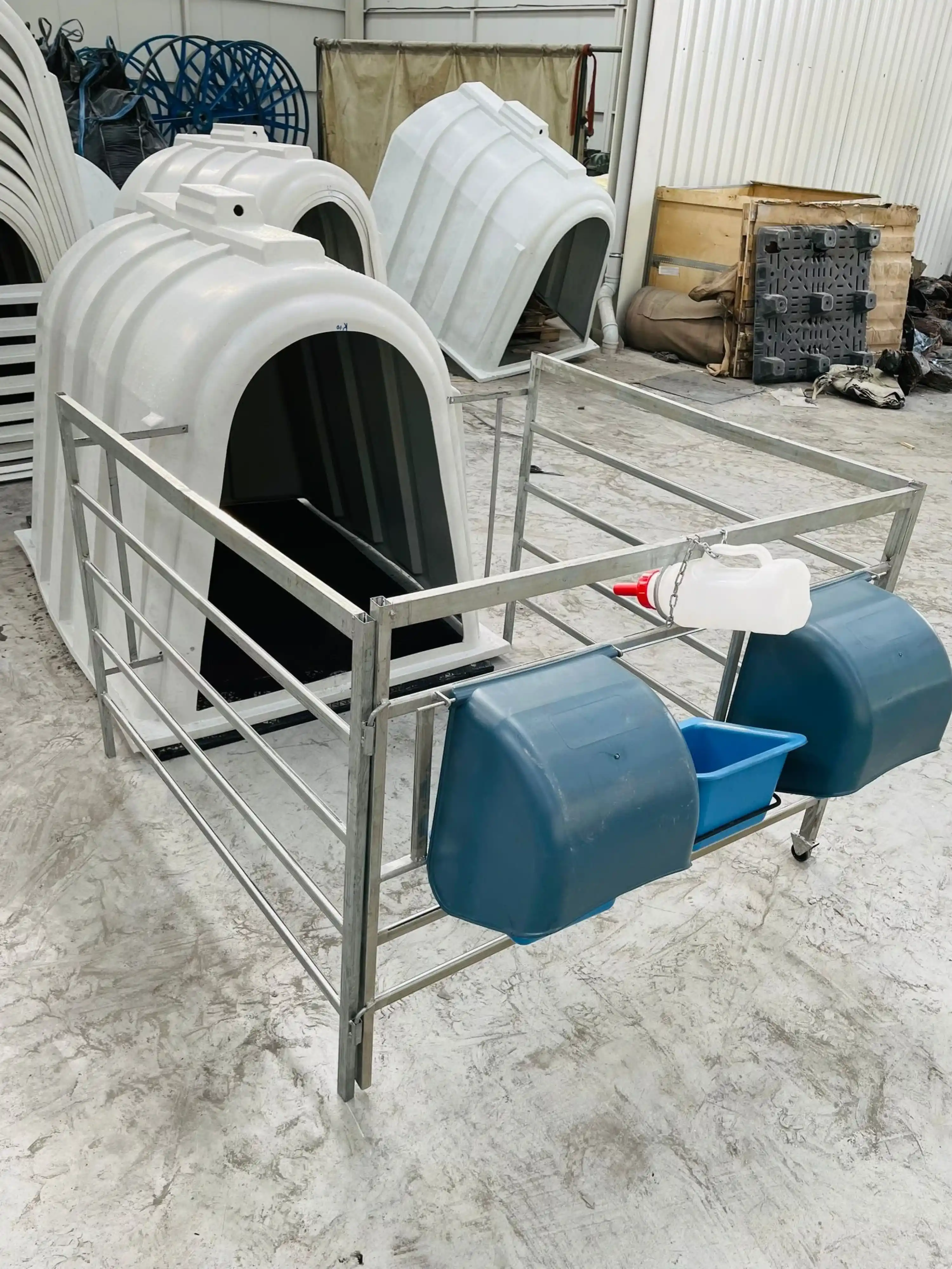 Eco Çitli Takım Buzağı Kulübesi - Takım