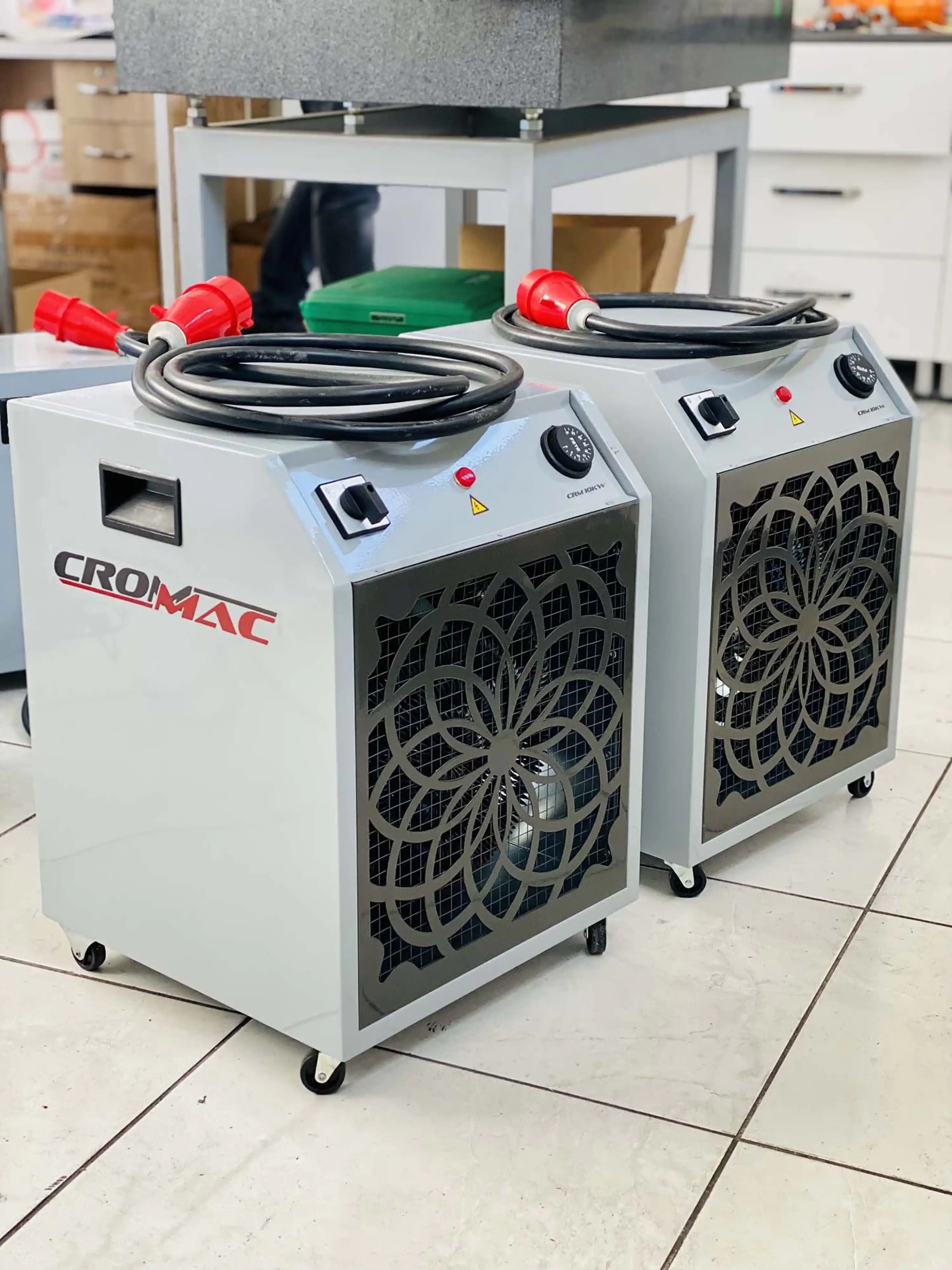 Elektrikli Fanlı Isıtıcı (60-200 Metrekare için) - 380 V