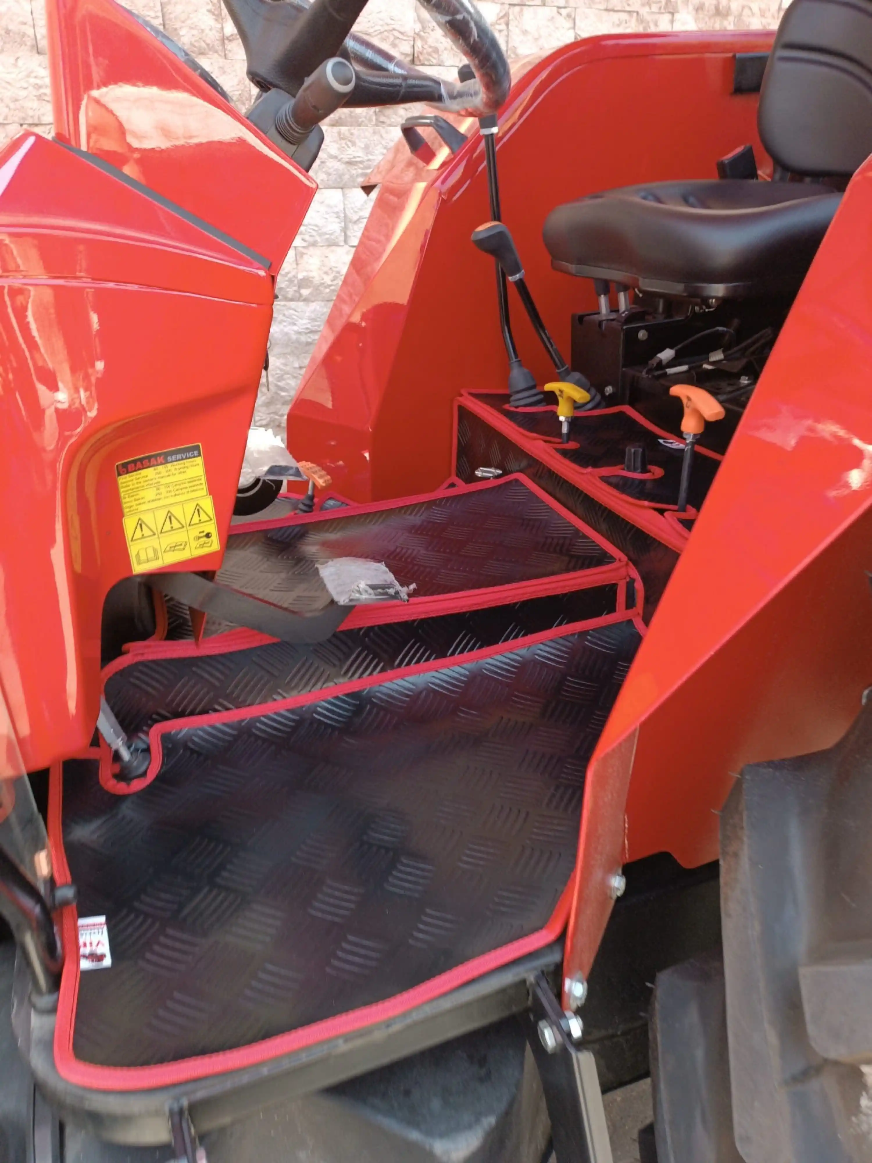 Tümosan 8065 - 8075 - 8085 - 8095 -8005 Serisi - İç Döşeme - Kabin Paspasları