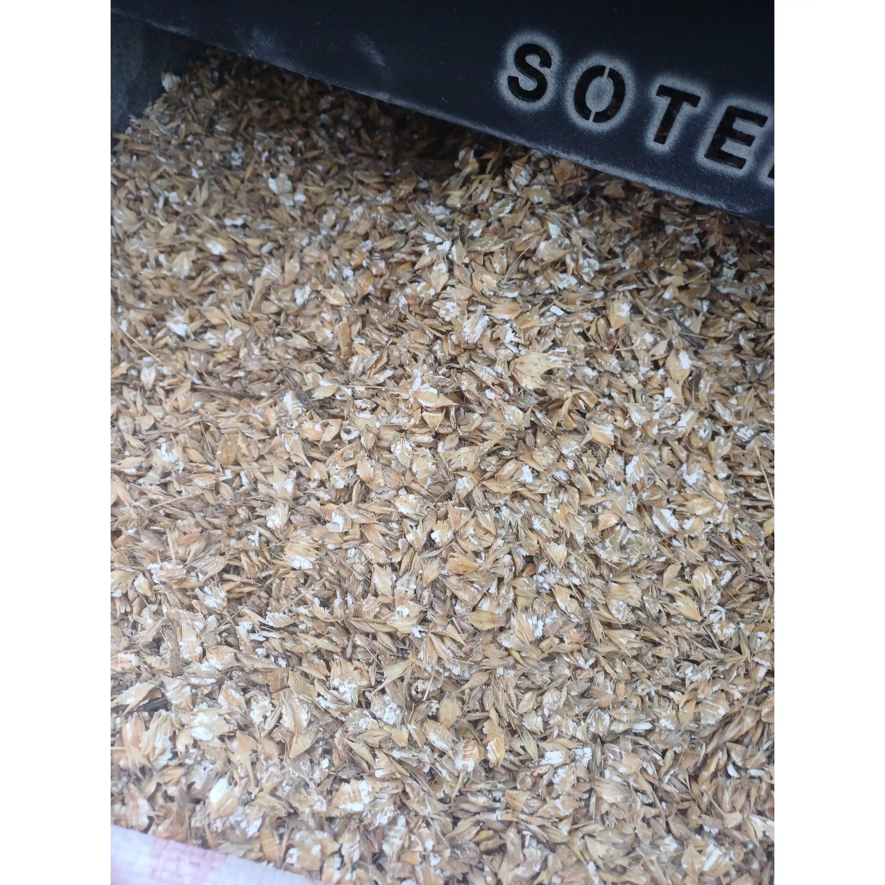 Sotem YE300 Elektrikli Yem Ezme Makinesi - 220 V