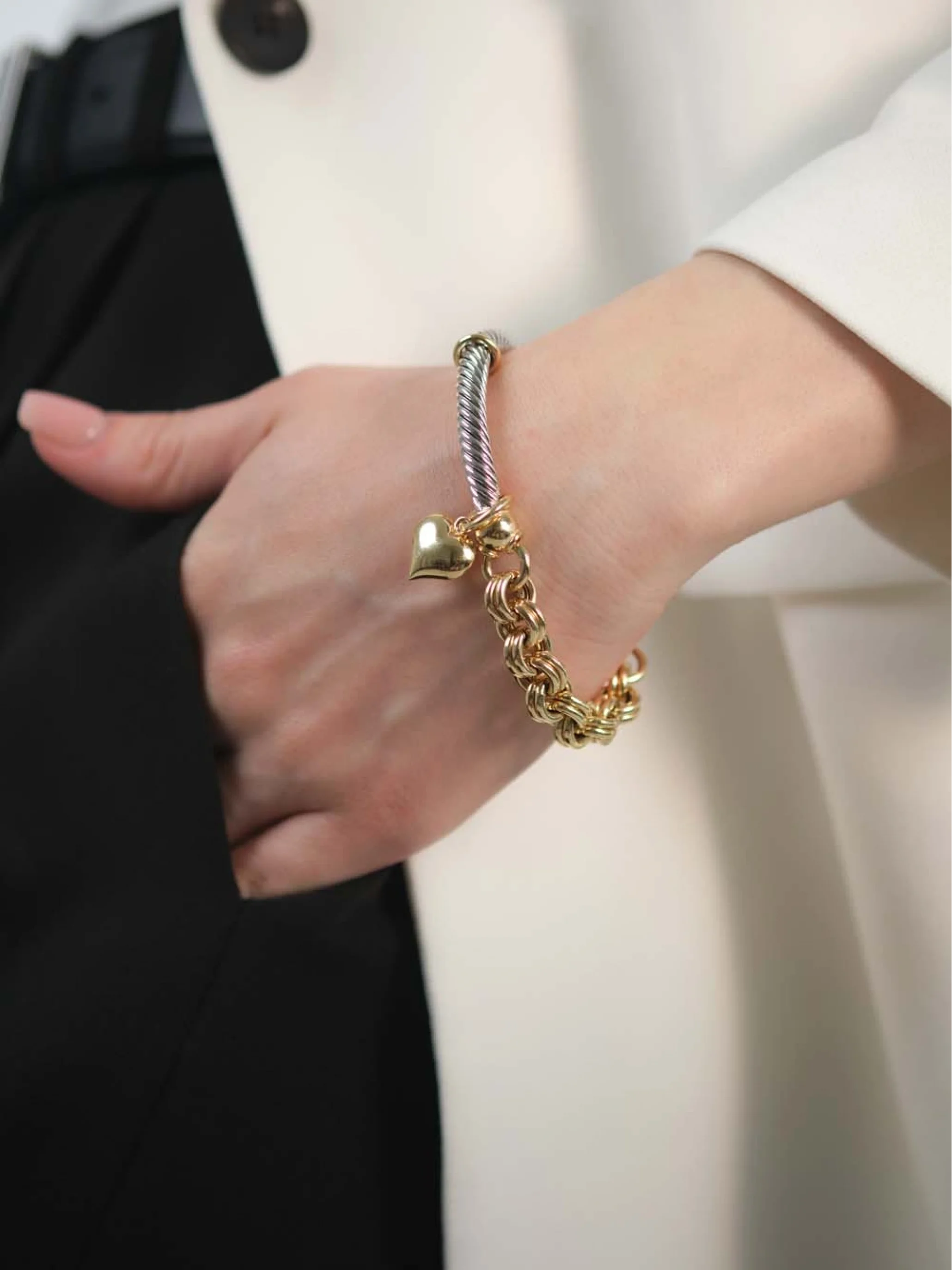 Altın Kalp Tasarım Altın Kelepçe