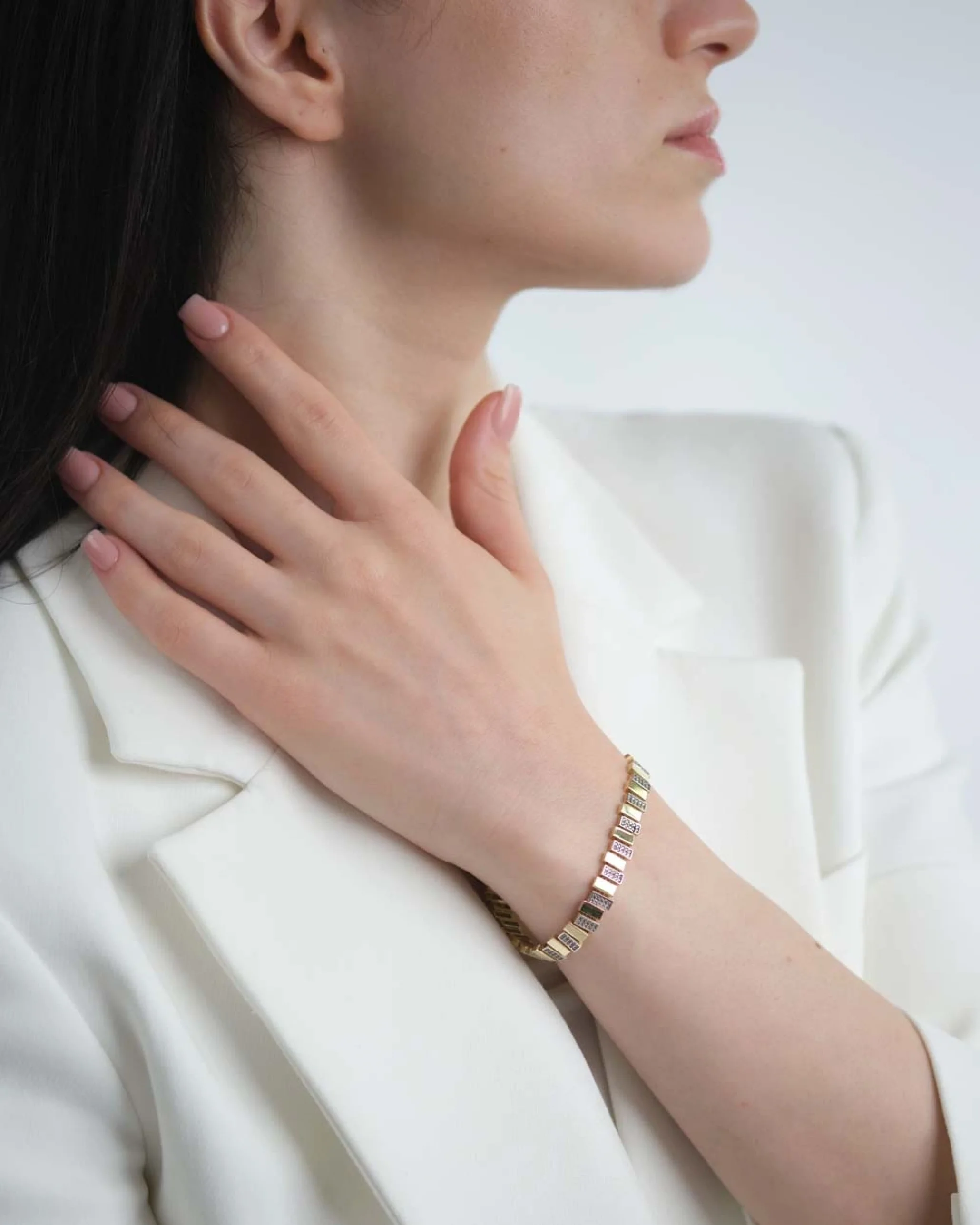 Taş İşlemeli Bileklik