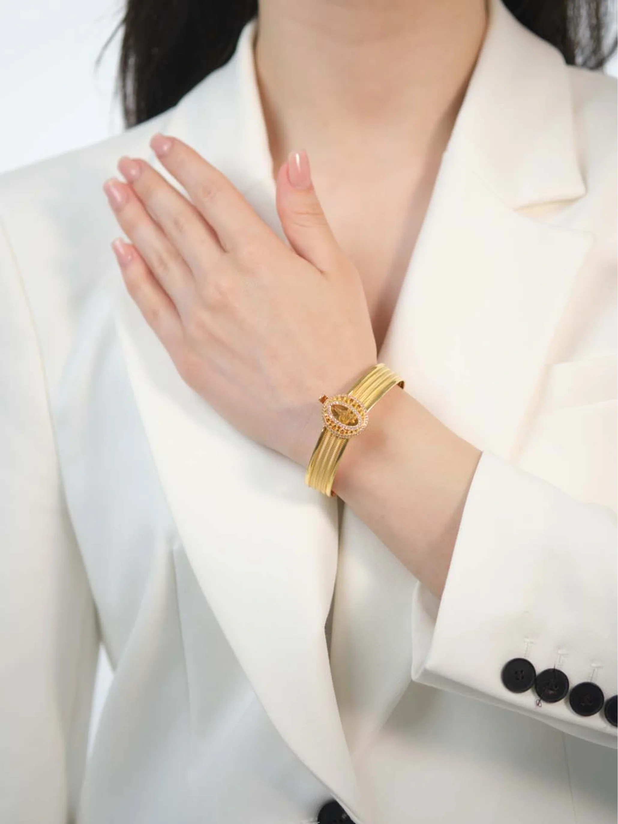 Tuğra Altın Kelepçe