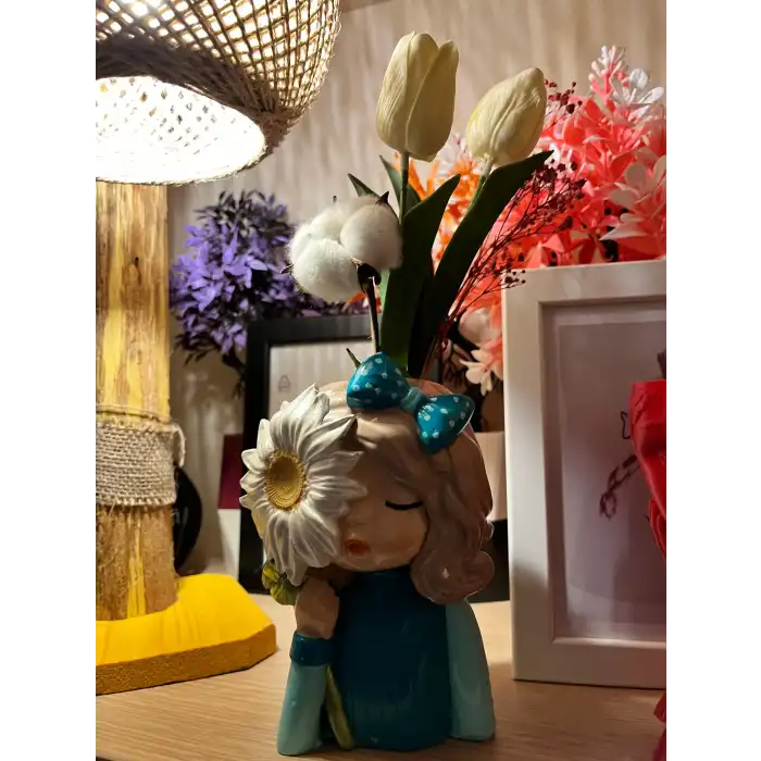 Dekoratif Ayçiçek Mavi Biblo Kız
